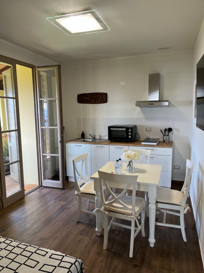 דירות צ'רטו גואידי Casa Al Vento מראה חיצוני תמונה